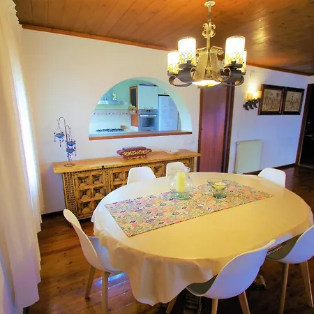 V&v Lloret - Elsa: Luxurious 10-person With Dual Pools And Lush Garden Villa
