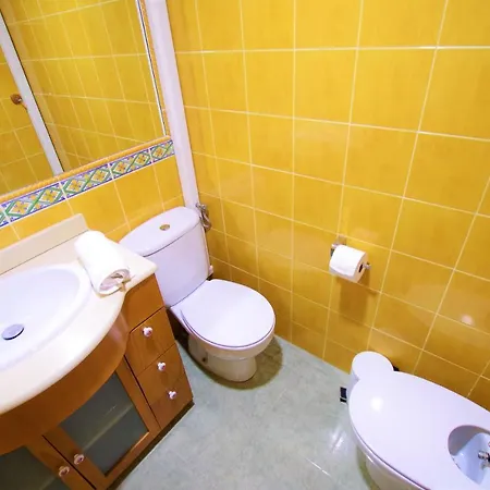 V&v Lloret - Elsa: Luxurious 10-person With Dual Pools And Lush Garden * Lloret de Mar