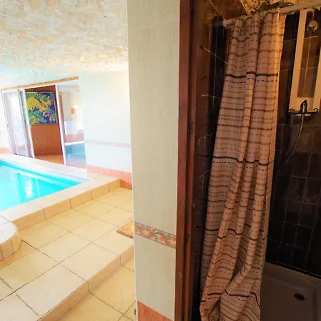V&v Lloret - Elsa: Luxurious 10-person With Dual Pools And Lush Garden * Lloret de Mar